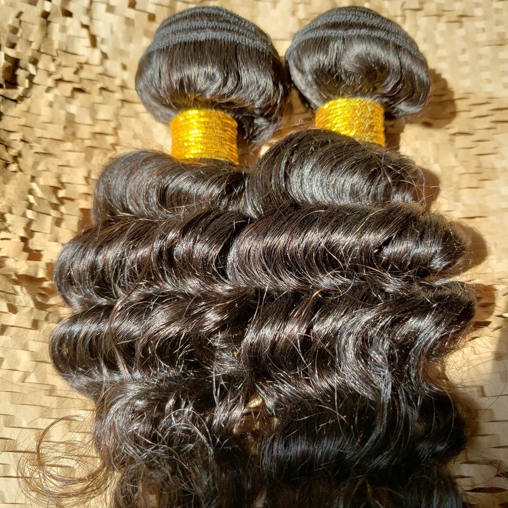 2 bundles 10" Wavy virgin human hair extensions